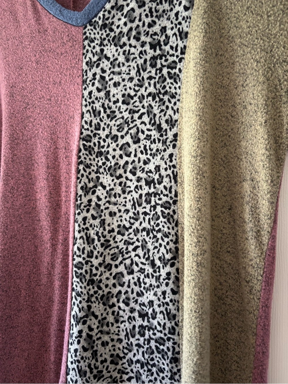Colorblock thermal pullover - Picture 4 of 6